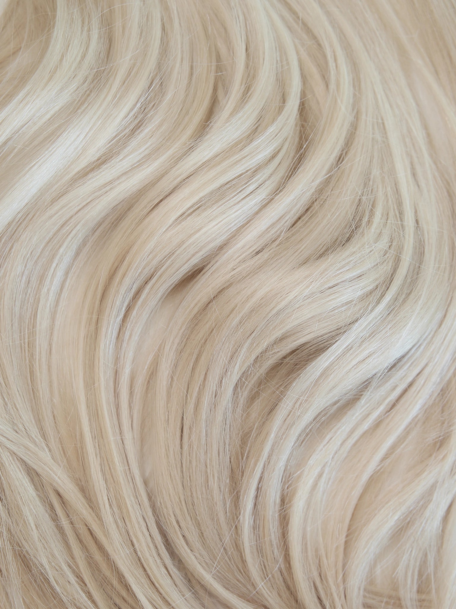 Ash Blonde (60)